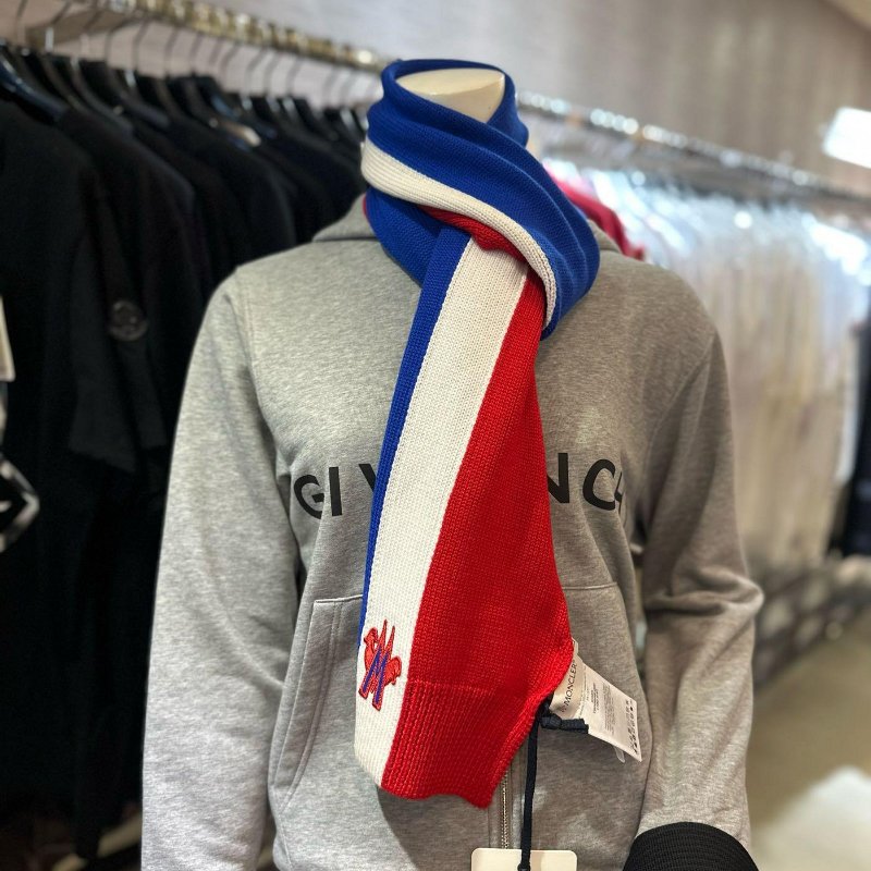 💎Han's house精品服飾💎法國頂級 moncler 羊毛 圍巾 可水手洗 現貨 29 X 165CM-5