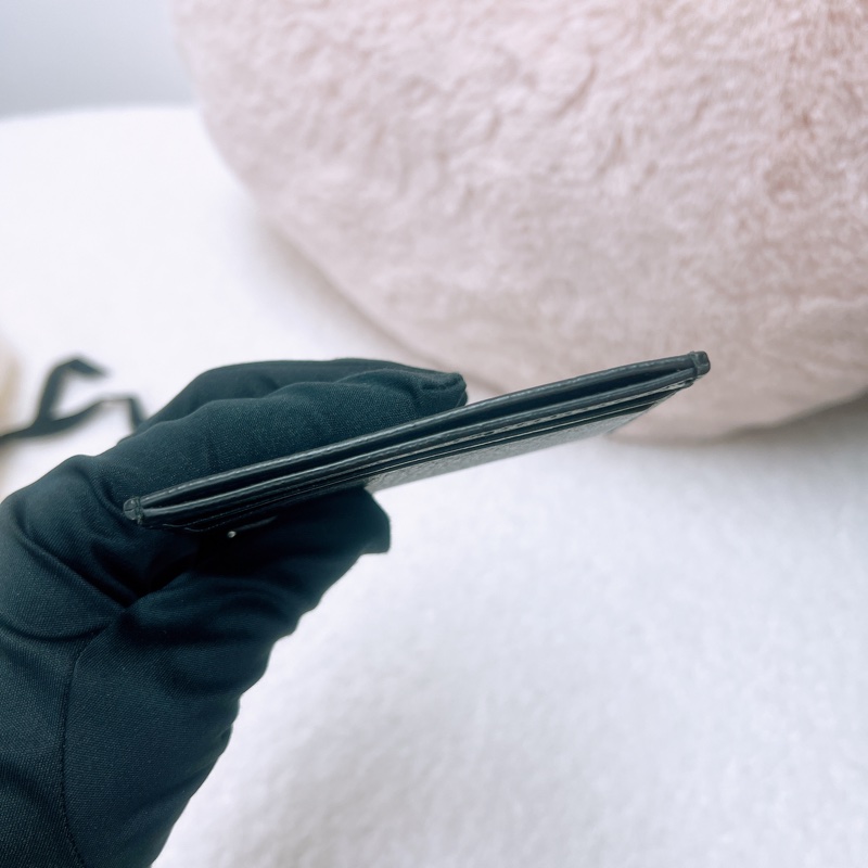 Gucci 蜜蜂黑色卡夾-5