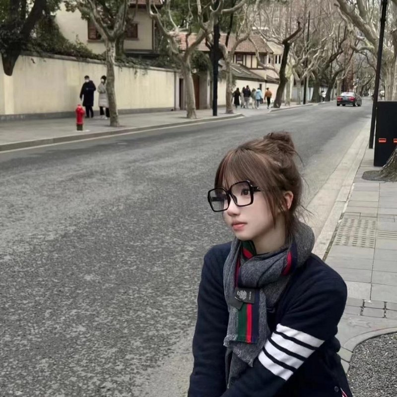 💎Han's house精品服飾💎GUCCI 古馳 147351 男女均可 圍巾 披肩 19 0x37cm-1