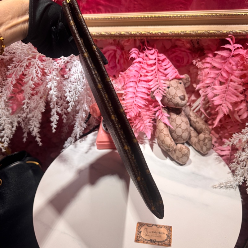 Lv 老花手拿包/王吉娜古董精品-3