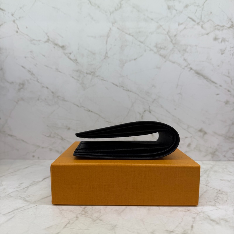 LV黑色滿版老花短夾/M61695/晶片-2