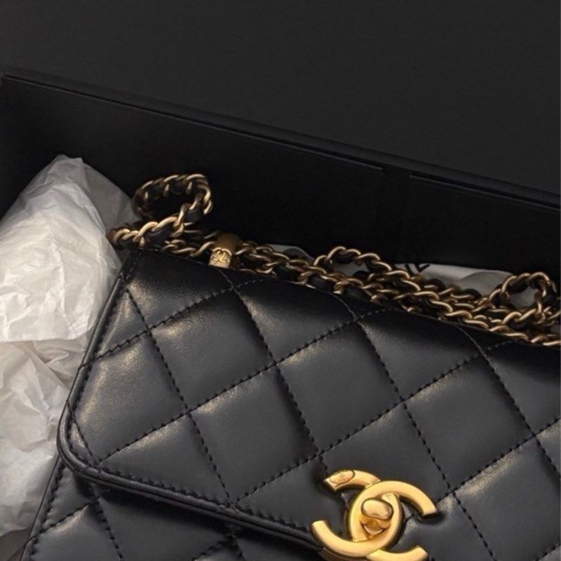 CHANEL 雙金球掀蓋包｜AS2615 晶片款｜黑金經典全配 🖤-0
