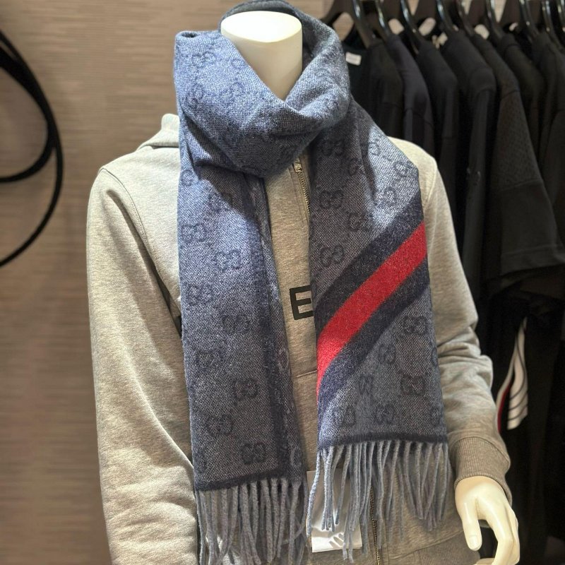 💎Han's house精品服飾💎GUCCI 古馳 570603 男女均可 圍巾 披肩 19 0x37cm-7