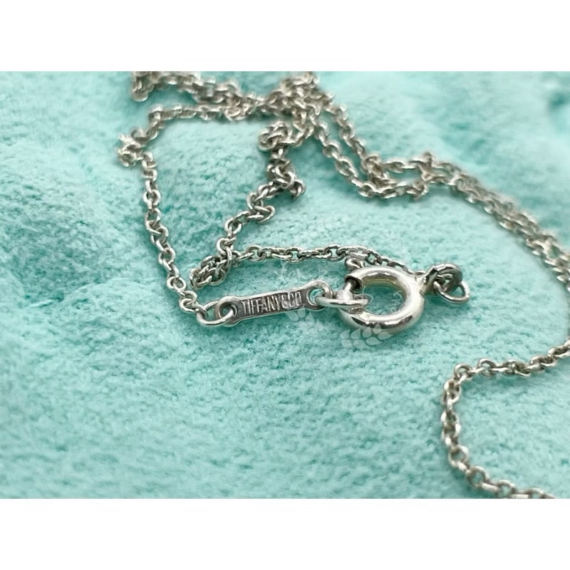 ~~趴趴小舖~~極新正品Tiffany &Co Triple Star星星項鍊2604011602-4