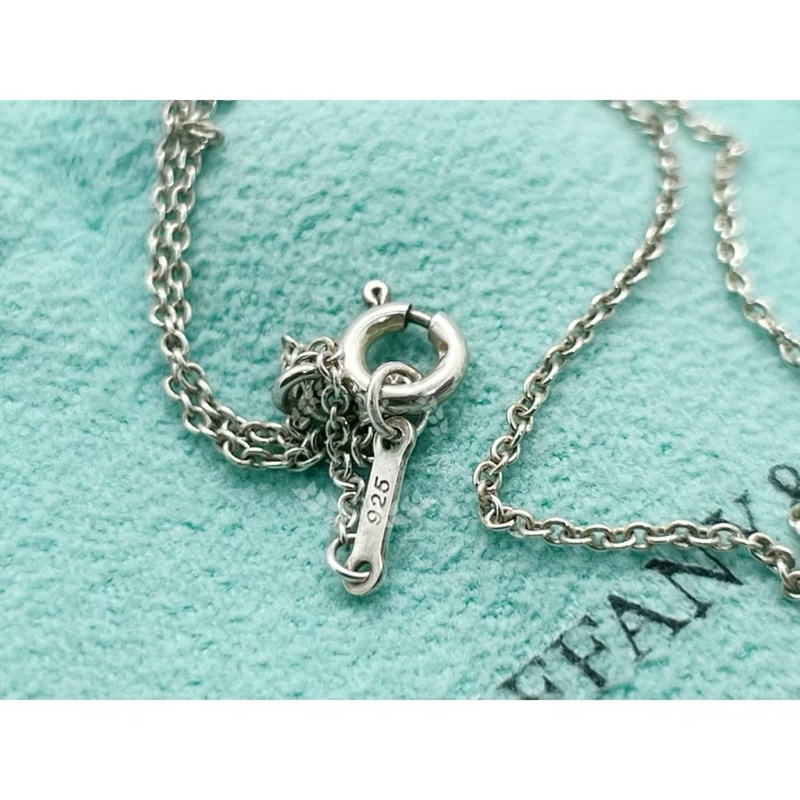 ~~趴趴小舖~~極新正品Tiffany &Co Triple Star星星項鍊2604011602-5