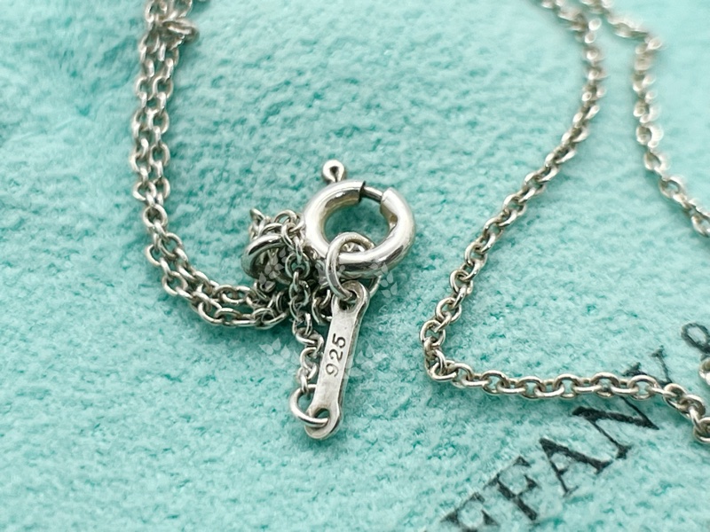 ~~趴趴小舖~~極新正品Tiffany &Co Triple Star星星項鍊2604011602-9