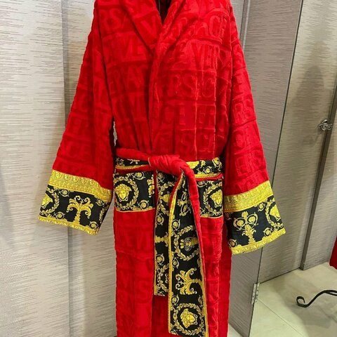 💎Han's house精品服飾💎VERSACE 凡賽斯 女神頭 頂級黑牌 圖案帶浴袍 罩衫 外套