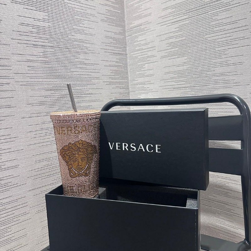 💎Han's house精品服飾💎 VERSACE 凡賽斯 女神頭 頂級黑牌 水鑽 保溫杯 杯子 原價 38000-5