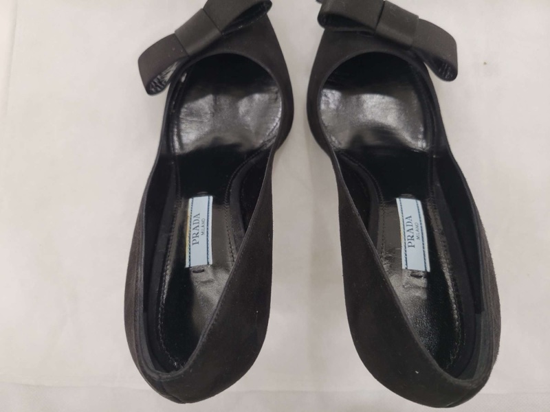 Prada/普拉达 蝴蝶结黑色高跟鞋（8公分） 36码-2