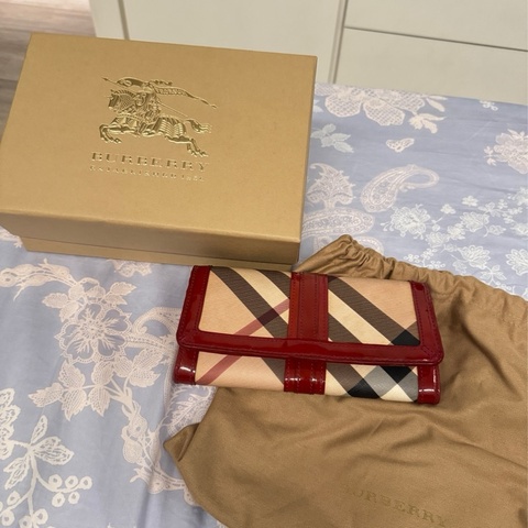 Burberry 長皮夾