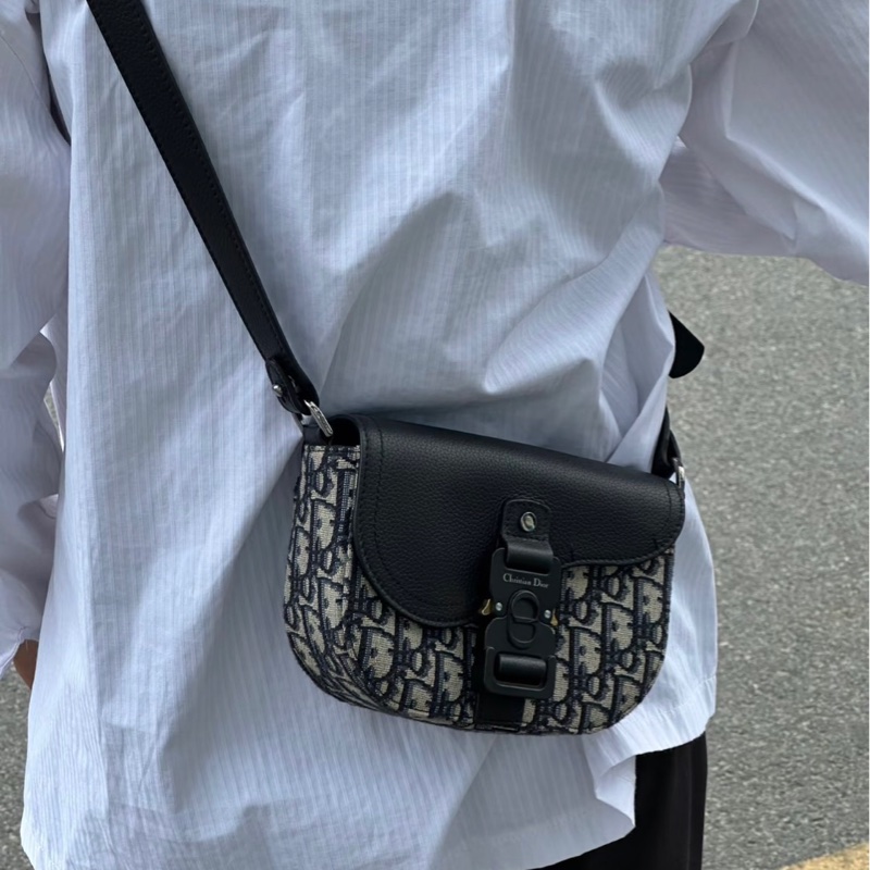 「JL精品代購」98新 Dior 老花Saddle馬鞍包-1