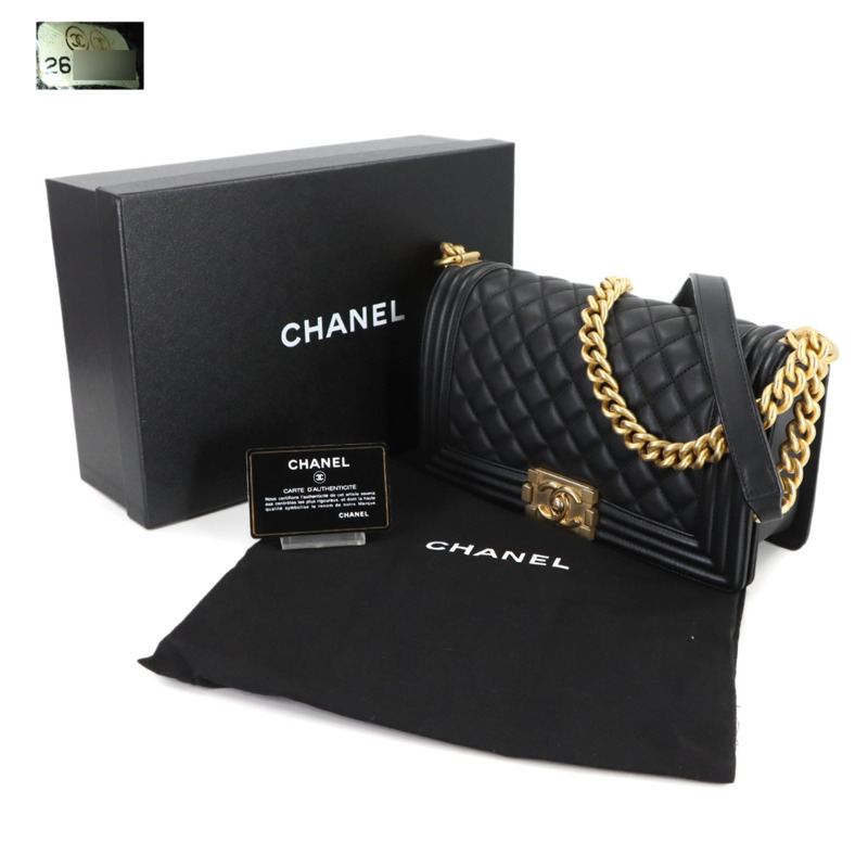 香奈兒 Boy Chanel 黑色羊皮鏈肩背包,搭配金色五金配件 (A67086)-1