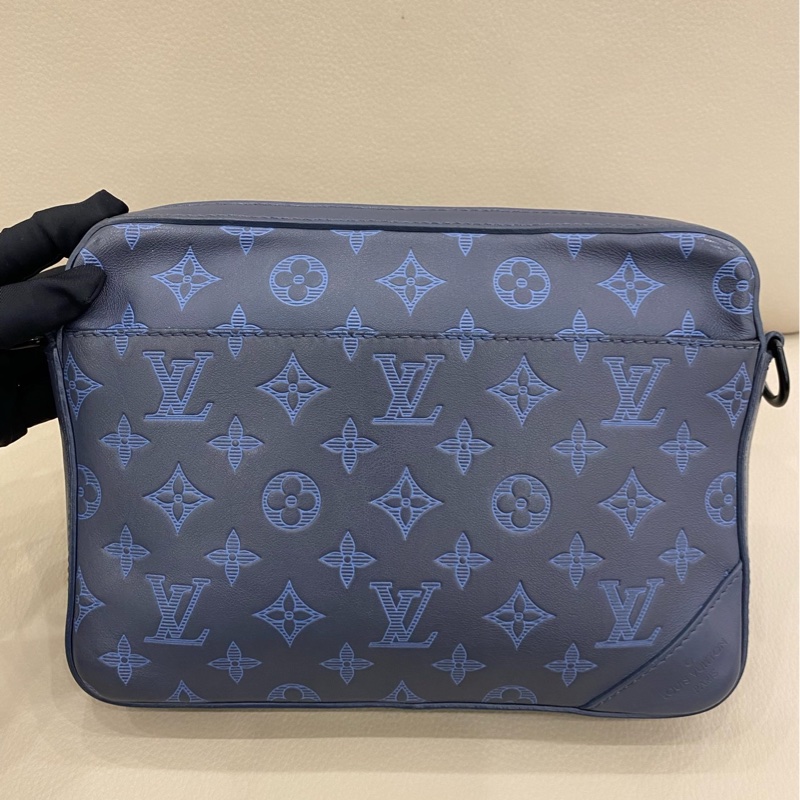 LV Duo郵差包 牛皮壓紋老花 男款 小零錢包丟失 成色佳自用超值-1