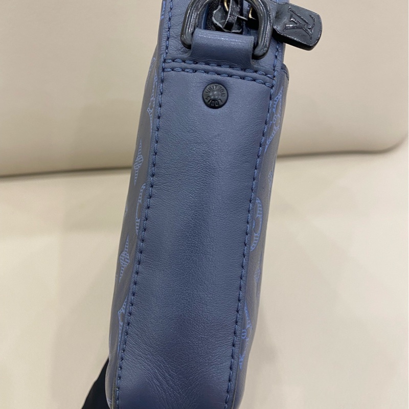 LV Duo郵差包 牛皮壓紋老花 男款 小零錢包丟失 成色佳自用超值-4