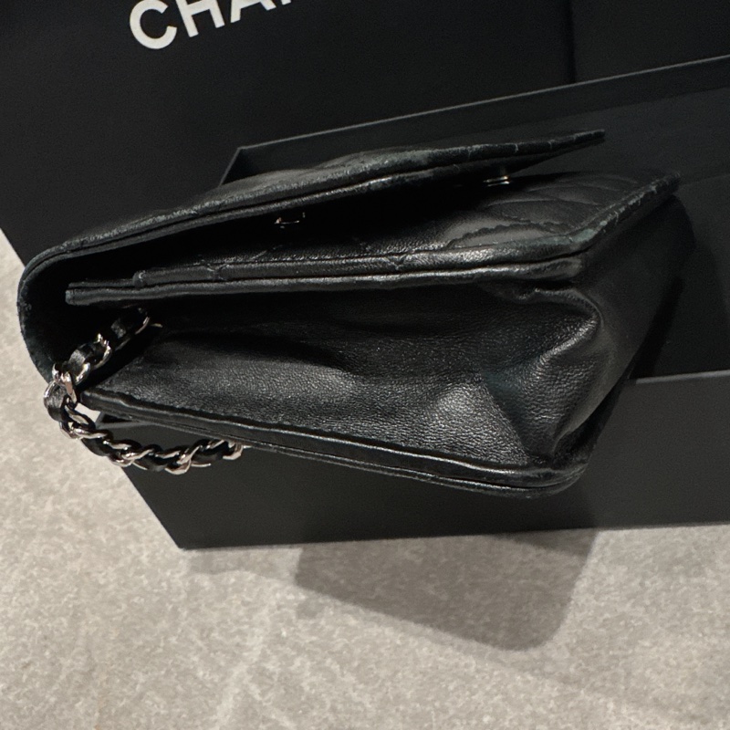 Chanel 香奈兒 woc 黑銀羊皮 晶片款 購自高雄漢神本館-9
