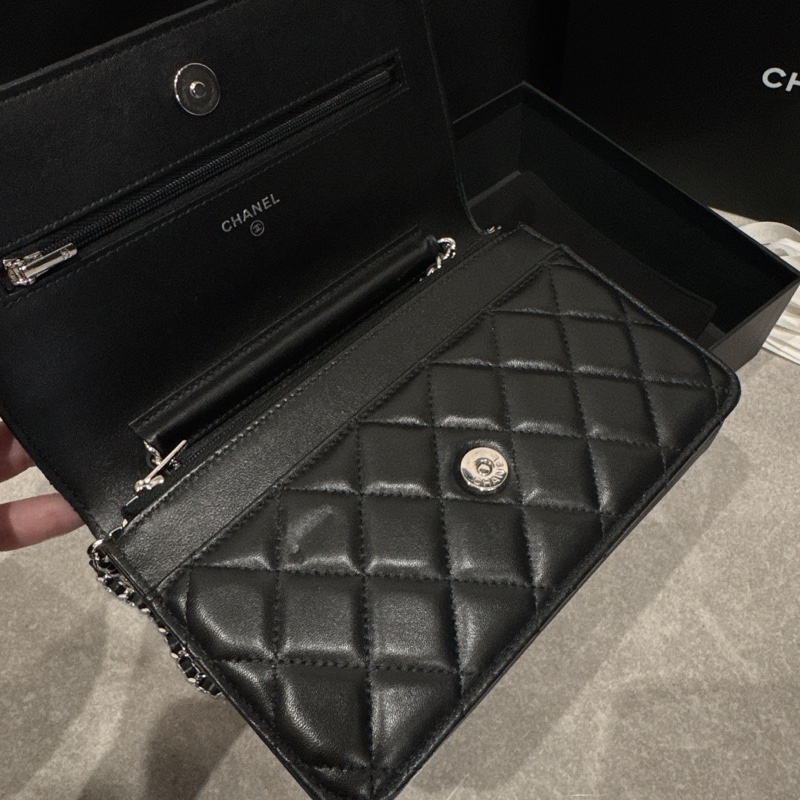 Chanel 香奈兒 woc 黑銀羊皮 晶片款 購自高雄漢神本館-18