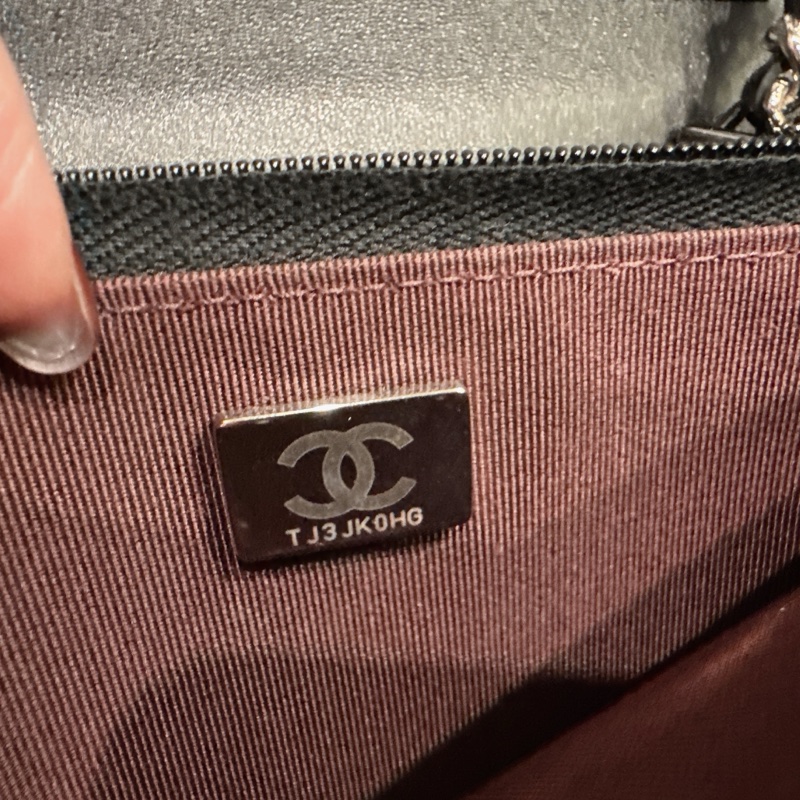 Chanel 香奈兒 woc 黑銀羊皮 晶片款 購自高雄漢神本館-19