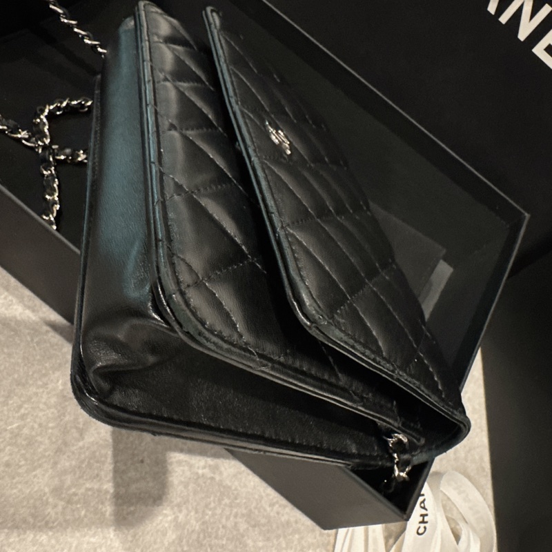 Chanel 香奈兒 woc 黑銀羊皮 晶片款 購自高雄漢神本館-24