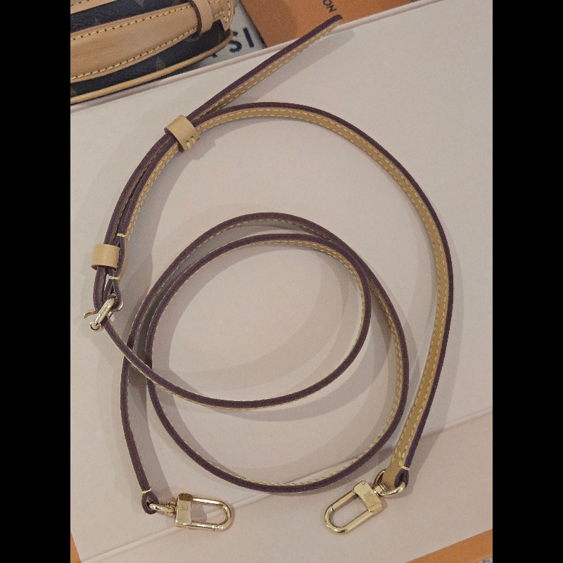 LV 路易威登 Louis Vuitton M44699 Mini Boite Chapeau 經典 Monogram 圓餅包 / 手拿包 / 斜背包-30