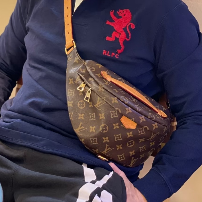 穿搭神器😍超低價❤️🔥lv路易威登老花bumpbag男女通用胸包腰包前背包斜挎包-6
