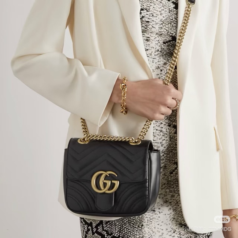 Gucci小方胖古馳馬夢肩背包 Marmont 黑色牛皮金釦方形包款 斜背肩背兩用 739682-1