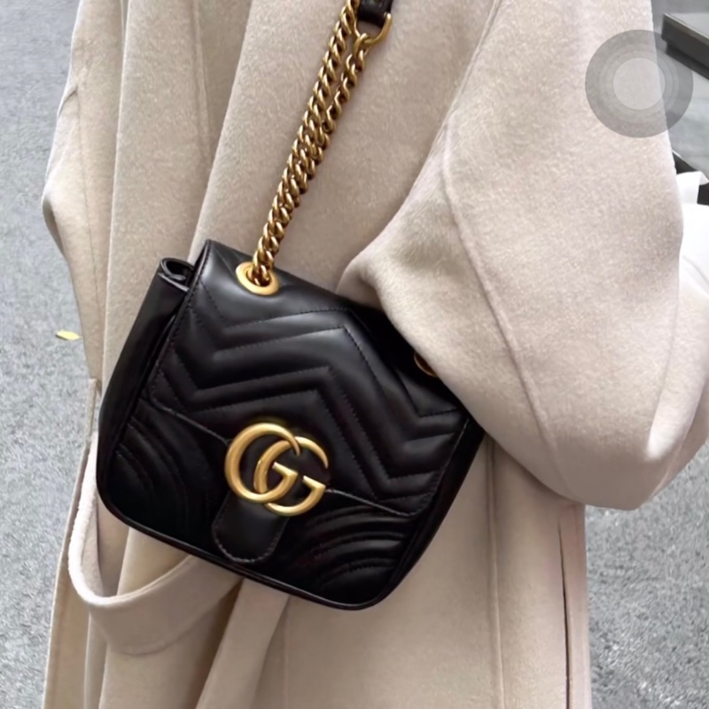 Gucci小方胖古馳馬夢肩背包 Marmont 黑色牛皮金釦方形包款 斜背肩背兩用 739682-2