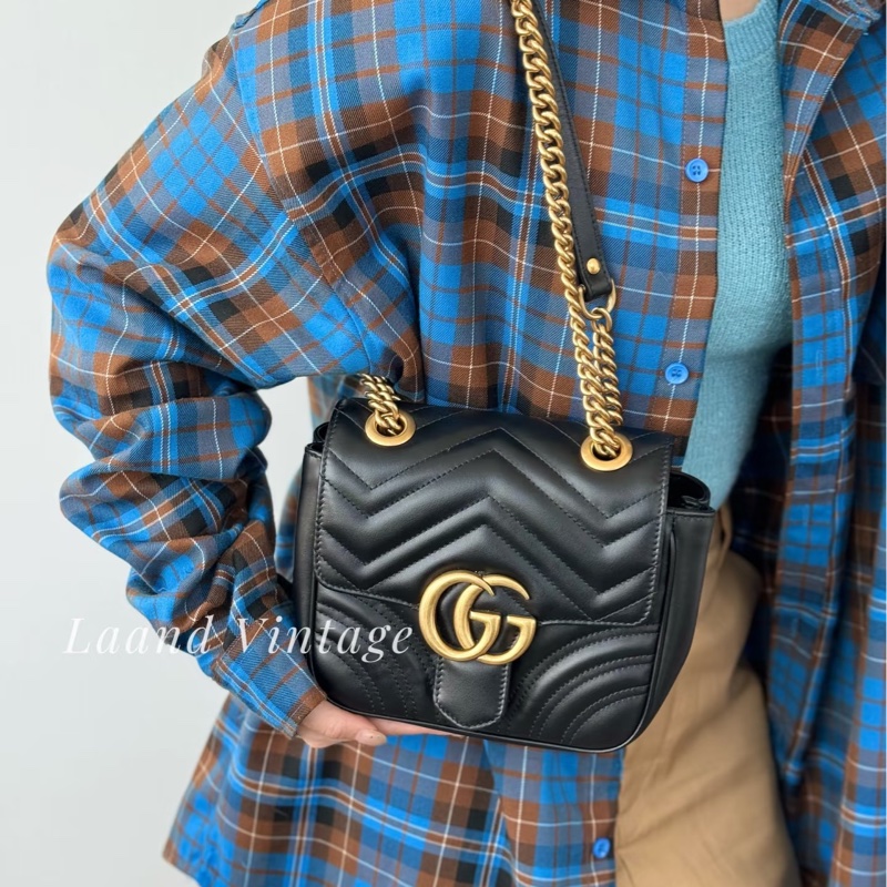 Gucci小方胖古馳馬夢肩背包 Marmont 黑色牛皮金釦方形包款 斜背肩背兩用 739682-12