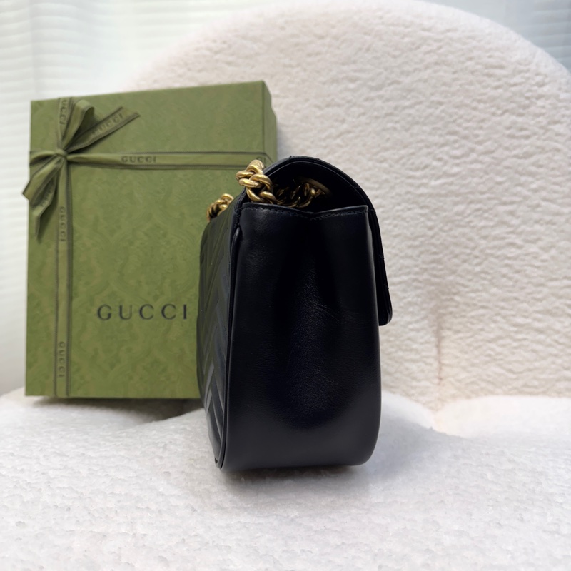 Gucci小方胖古馳馬夢肩背包 Marmont 黑色牛皮金釦方形包款 斜背肩背兩用 739682-19