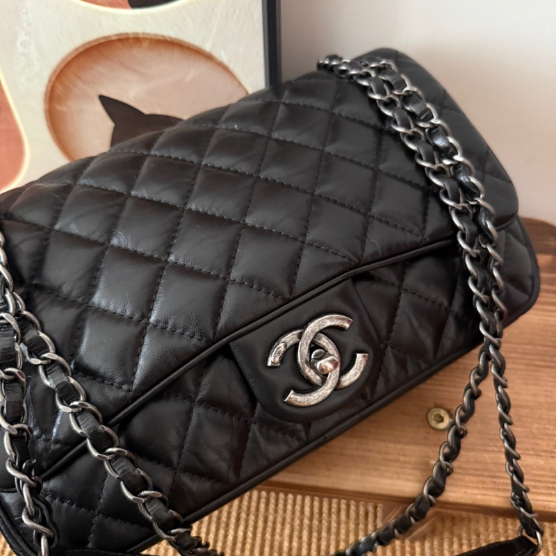 ✨Chanel 黑銀油蠟皮 easy flap 機場包🖤-6