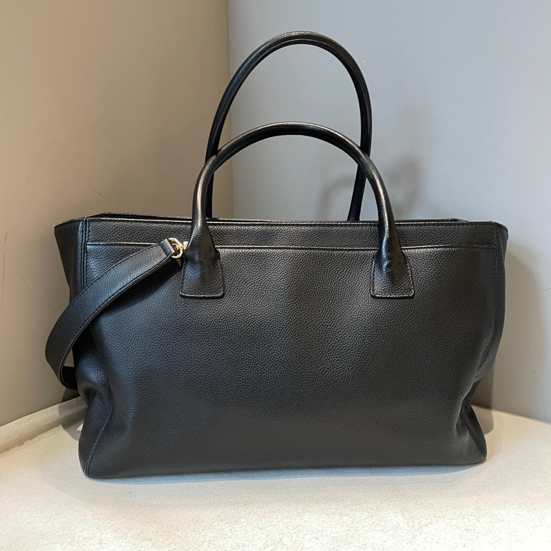 Chanel/香奈兒 中古Vintage 黑金cerf中號托特包-1