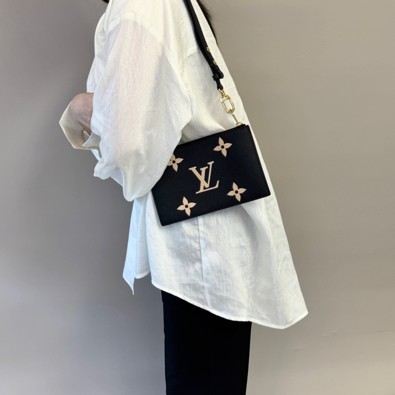 路易威登水桶包 Louis Vuitton NeoNoe MM 黑拼米牛皮✨熊貓配色經典款 斜背肩背兩用 M45497-2