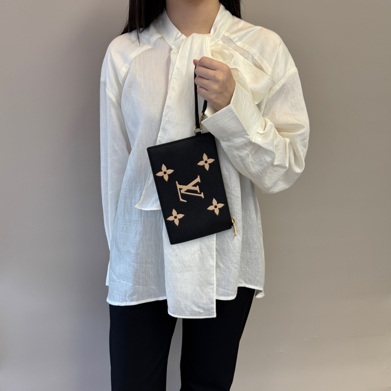 路易威登水桶包 Louis Vuitton NeoNoe MM 黑拼米牛皮✨熊貓配色經典款 斜背肩背兩用 M45497-3