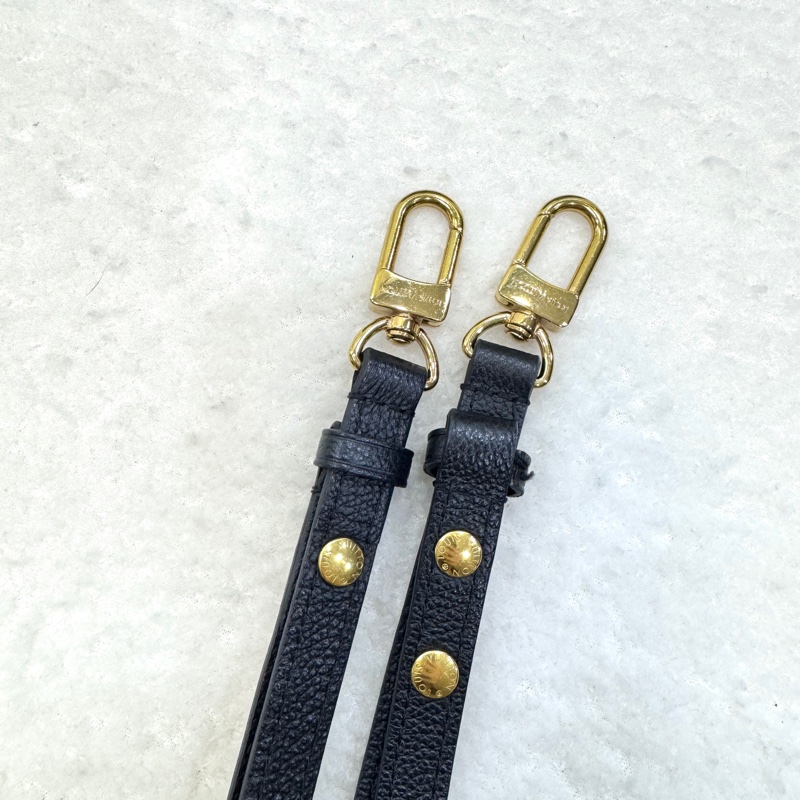 路易威登水桶包 Louis Vuitton NeoNoe MM 黑拼米牛皮✨熊貓配色經典款 斜背肩背兩用 M45497-41