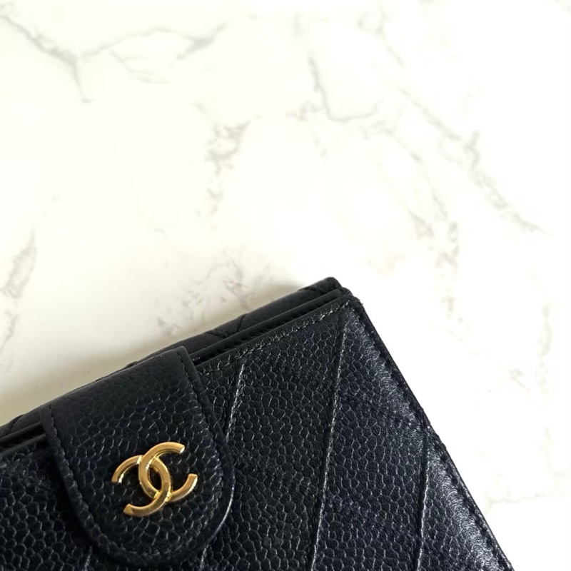 Chanel Vintage 中古雙面魚子醬皮革黑色短夾-2