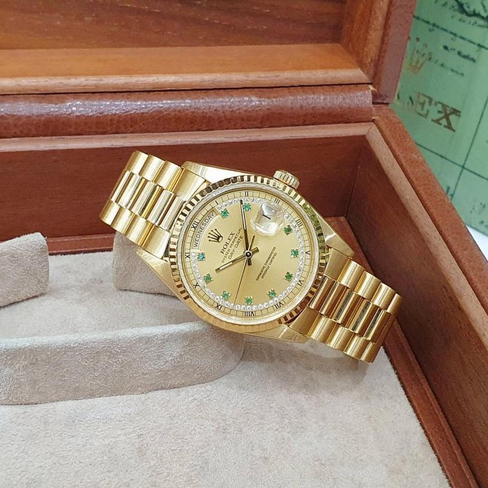【大眾名錶】ROLEX 勞力士 18238 Day-Date 蠔式18K金 綠寶多層鑽面盤 原面未翻寫 錶徑36mm G130-2