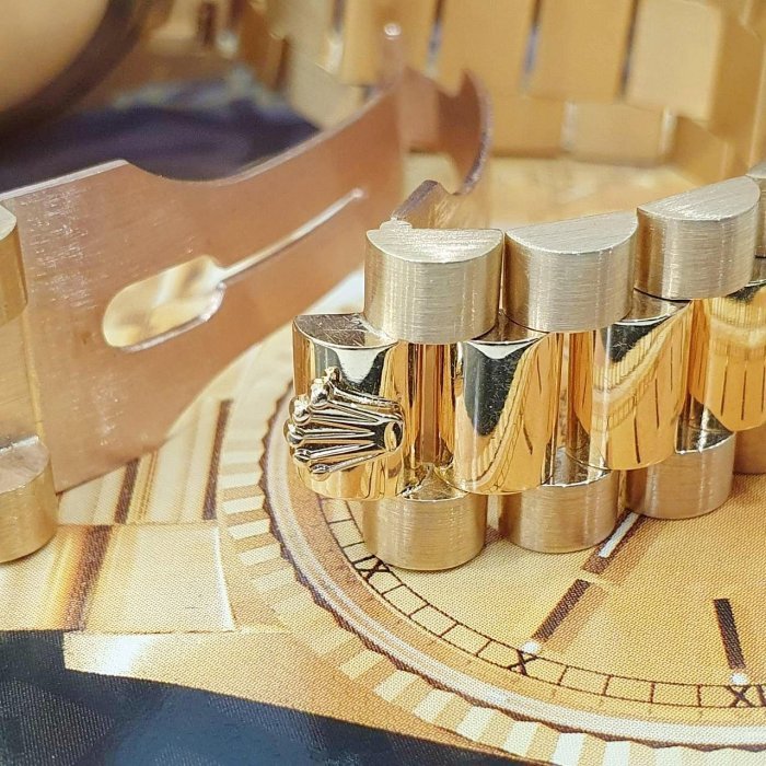 【大眾名錶】ROLEX 勞力士 18238 Day-Date 蠔式18K金 綠寶多層鑽面盤 原面未翻寫 錶徑36mm G130-5