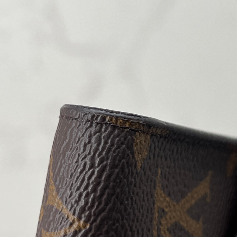 香緹國際精品916 LV 老花短夾 盒裝完整-5