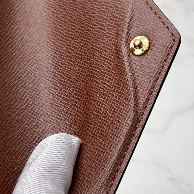 香緹國際精品916 LV 老花短夾 盒裝完整-6