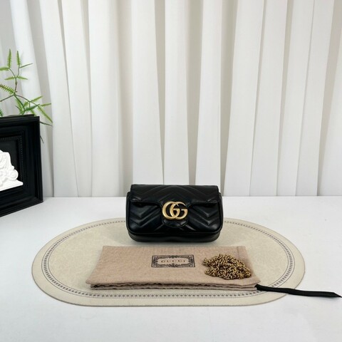 GUCCI古馳  馬蒙marmont黑金迷你mini鏈條包單肩斜挎包 非常精緻小巧的一款包包 百搭實用