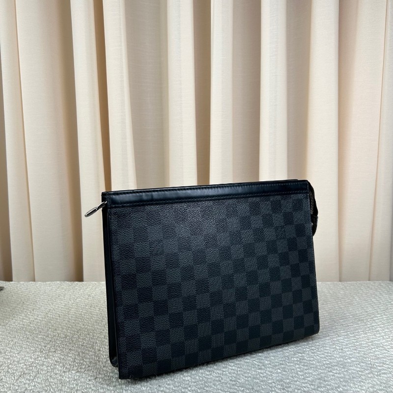 LV路易威登黑色棋盤格手拿包洗漱包 經典棋盤格配黑色皮革 銀色五金 低調奢華 內裡乾淨整潔 容量實用-2