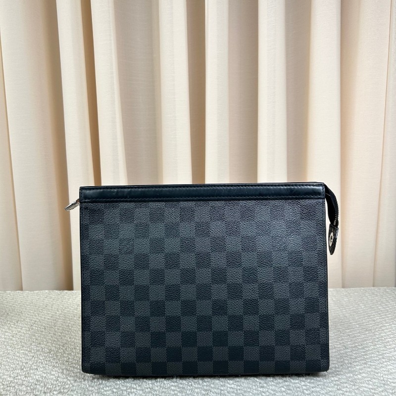 LV路易威登黑色棋盤格手拿包洗漱包 經典棋盤格配黑色皮革 銀色五金 低調奢華 內裡乾淨整潔 容量實用-5