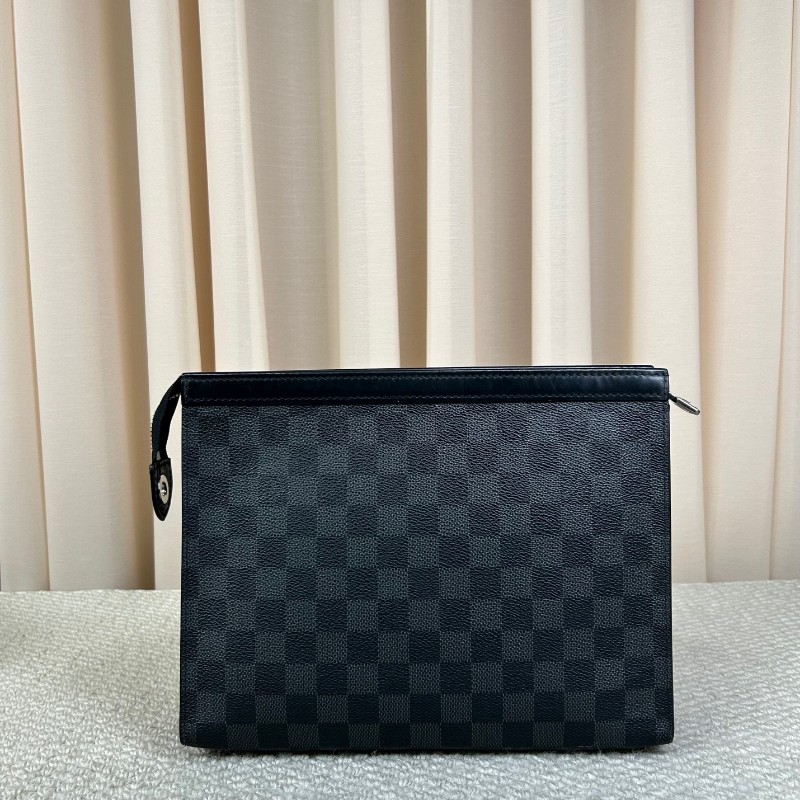 LV路易威登黑色棋盤格手拿包洗漱包 經典棋盤格配黑色皮革 銀色五金 低調奢華 內裡乾淨整潔 容量實用-6