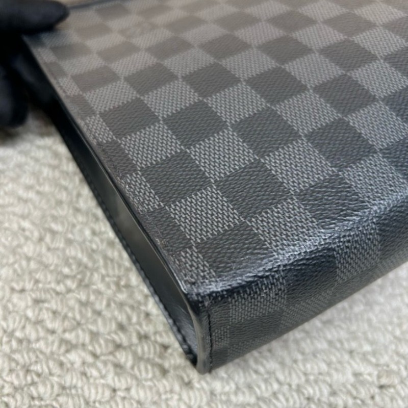 LV路易威登黑色棋盤格手拿包洗漱包 經典棋盤格配黑色皮革 低調奢華 內裡乾淨整潔 容量實用-7