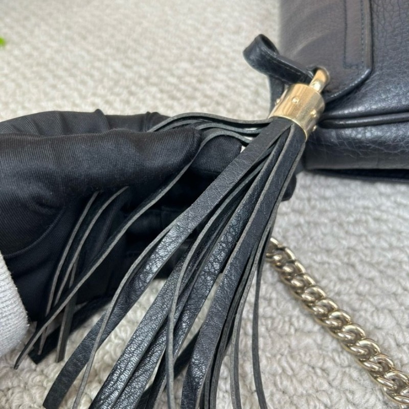 古馳Gucci黑色荔枝紋soho流蘇鏈條包 經典黑色牛皮 鏈條肩帶 可單肩可斜挎 容量實用 日常通勤百搭-18