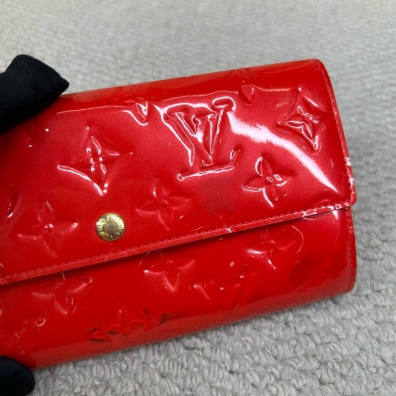 LV路易威登紅色漆皮長款錢包 金色五金 卡位多 容量足 實用性強 顏色亮眼-2