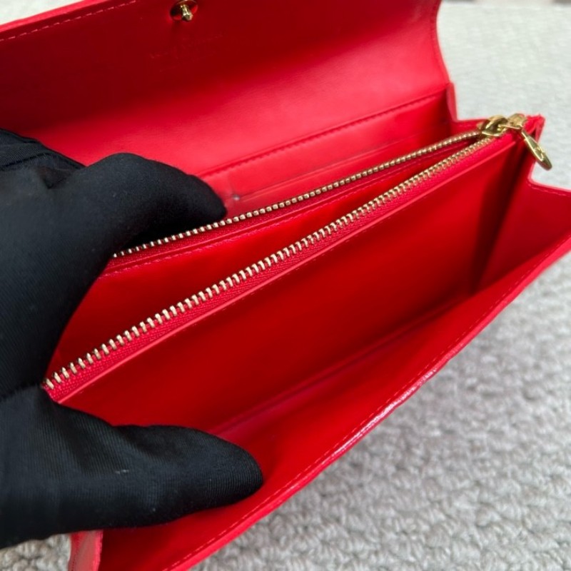 LV路易威登紅色漆皮長款錢包 金色五金 卡位多 容量足 實用性強 顏色亮眼-11