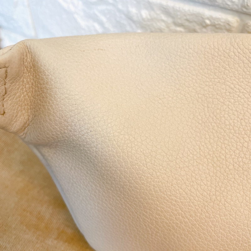 出清平台最低價專櫃熱賣款✨ GUCCI 古馳 經典印花LOGO綠紅綠條紋設計牛皮拉鍊胸包/腰包(米白)-15