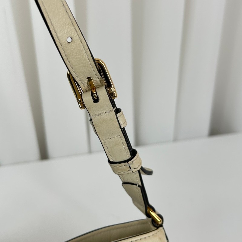 古馳/Gucci  Padlock系列肩背包 白色皮革滾邊搭配金色五金配件 時尚百搭-22