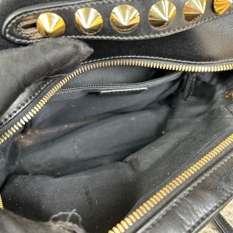 芬迪Fendi黑金佈面金色眼睛小怪獸雙肩包 休閒百搭的一款包包 小怪獸的設計感更增加了靈動感 容量實用 日常百搭-15