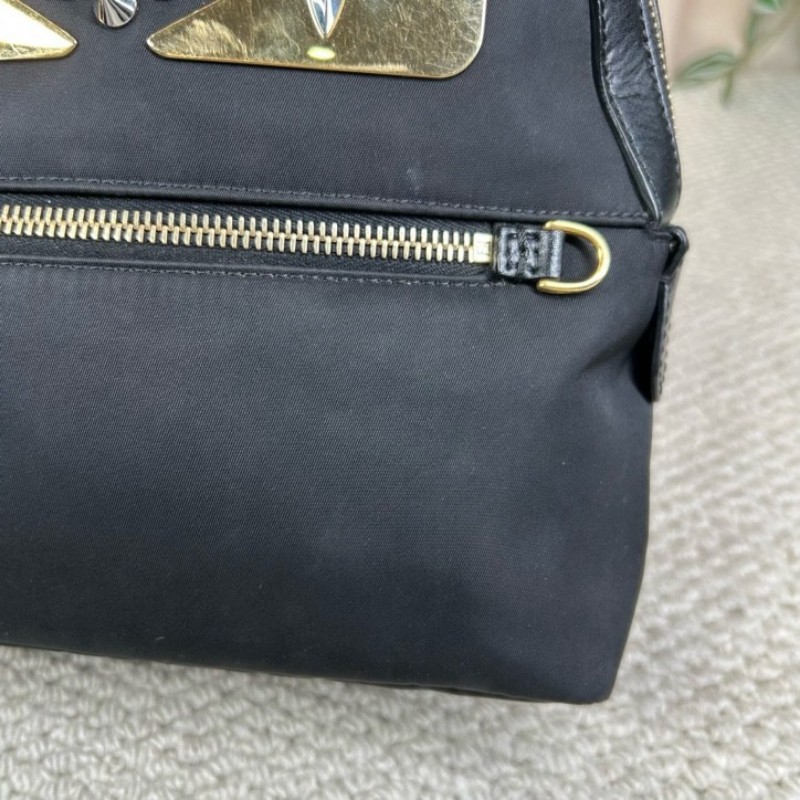 芬迪Fendi黑金佈面金色眼睛小怪獸雙肩包 休閒百搭的一款包包 小怪獸的設計感更增加了靈動感 容量實用 日常百搭-18